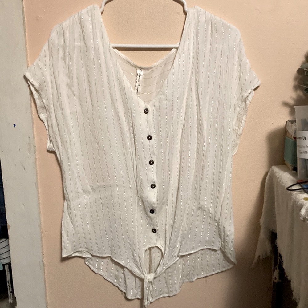 Women’s blouse